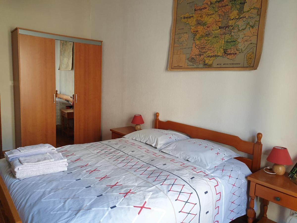 Le Logis De La Tour Apartment Авиньон Екстериор снимка
