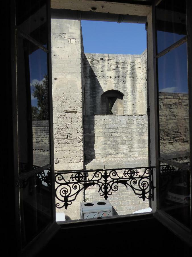 Le Logis De La Tour Apartment Авиньон Екстериор снимка